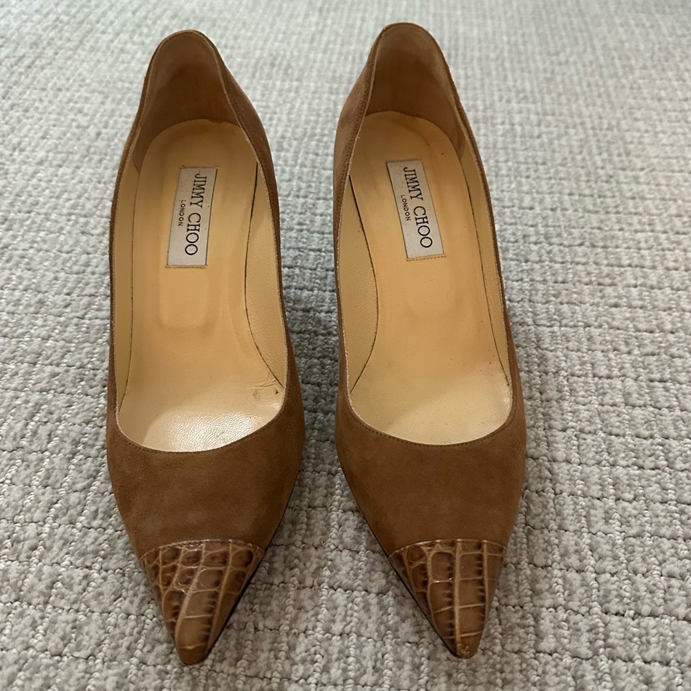 Jimmy Choo brown kitten heel pumps, size 38 1/8